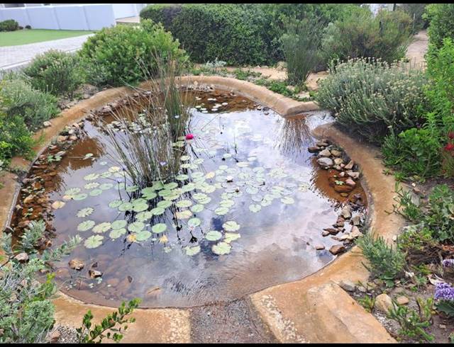 2 BEDROOM APARTMENT FOR SALE IN WESTCLIFF